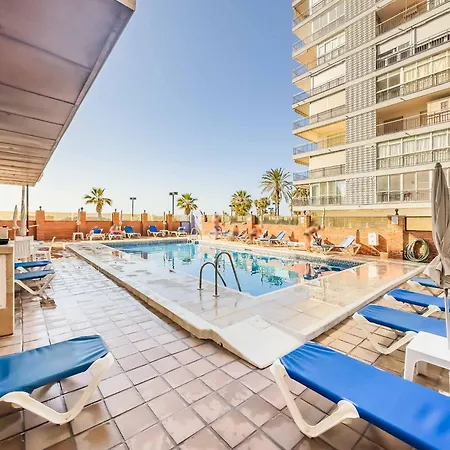 135 - Beachfront With Pool, Fuengirola! Fuengirola