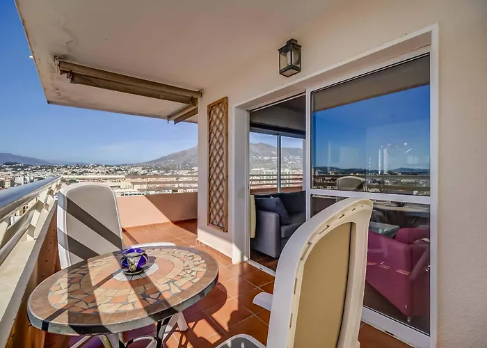 135 - Beachfront With Pool, Fuengirola! Fuengirola