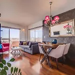 Appartement 135 - Beachfront With Pool, Fuengirola! Fuengirola