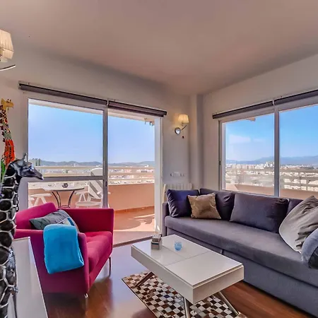 Appartement 135 - Stunning Beachfront With Pool, Fuengirola!