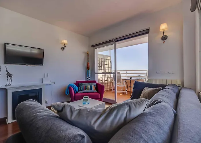 135 - Beachfront With Pool, Fuengirola!